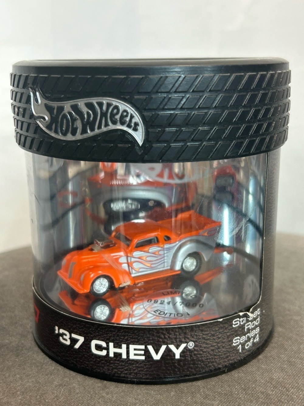Hot Wheels '37 Chevy Street Rod Series 100% Oil Can limited edition die-cast car